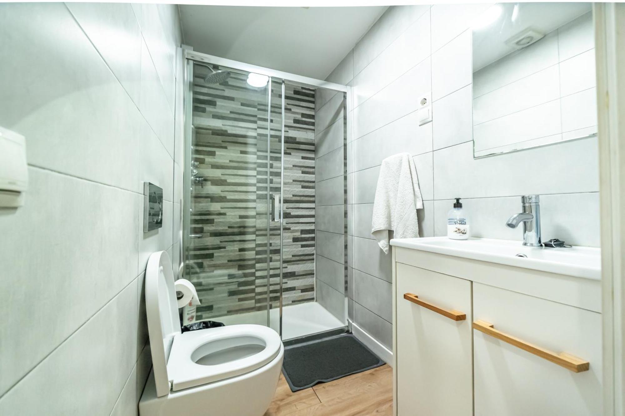New Flat , Modern , Wifi, 10Min Sol, 5 Reina Sofia Διαμέρισμα Μαδρίτη Εξωτερικό φωτογραφία